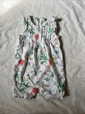 GAP White Floral Sleeveless Romper with Red & Yellow Blooms